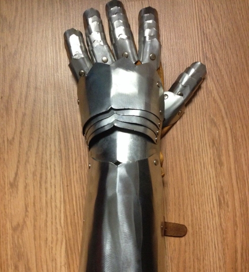 22g Steel Gaunlet - Pair of Gauntlets