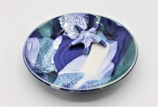 Bowl with star fish picture