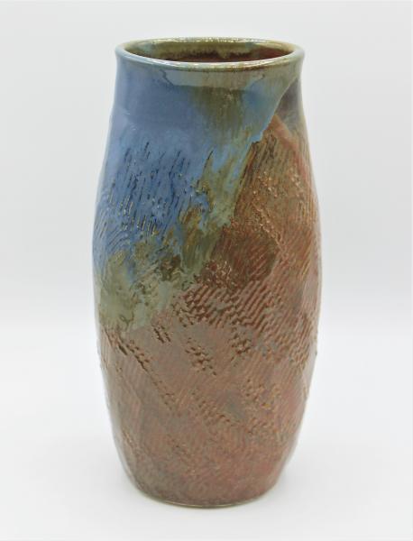 Vase with texture picture