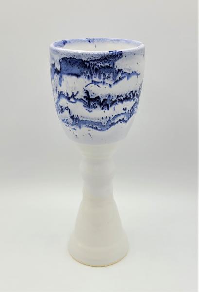 Blue and white goblet picture