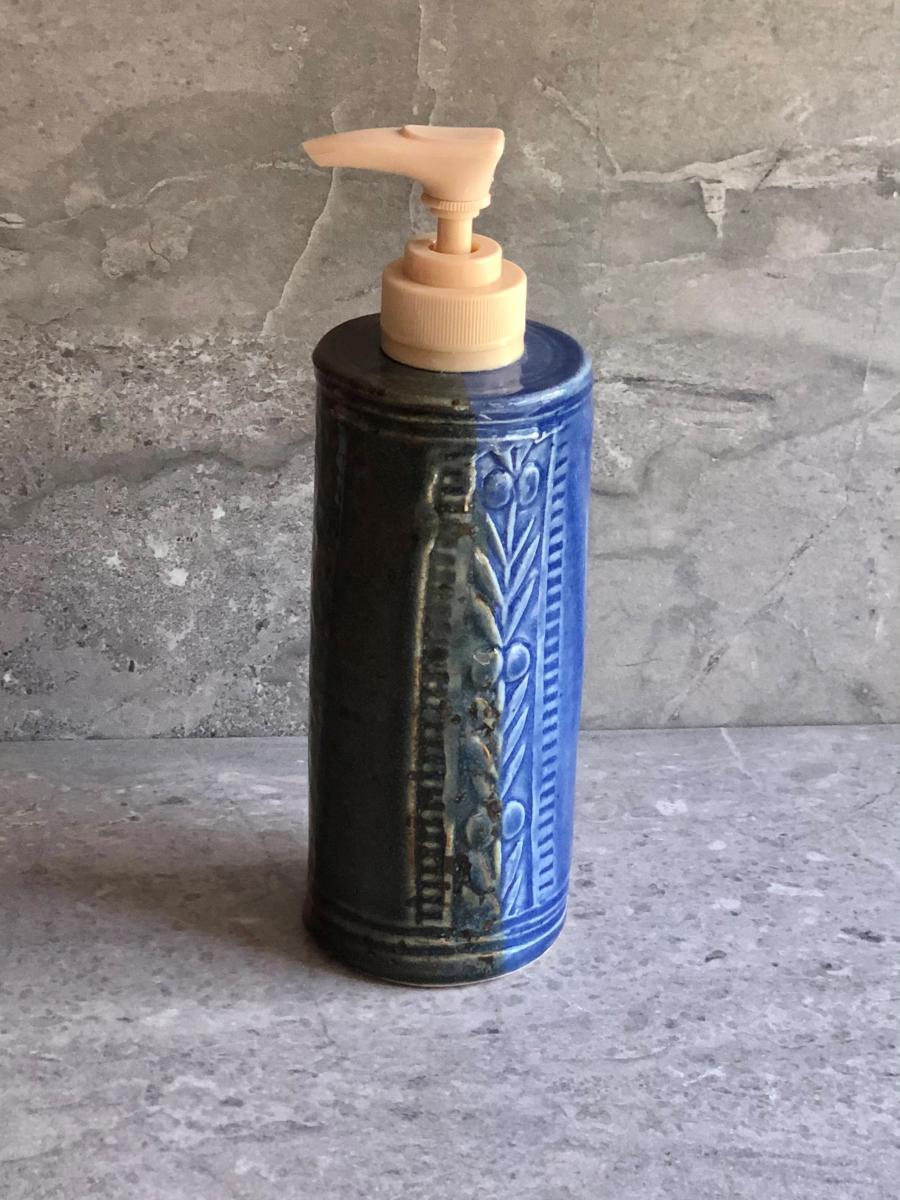 soap dispenser - slab picture