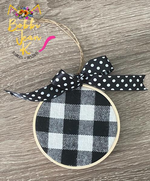 Personalized Family Plaid Hoop Ornament picture