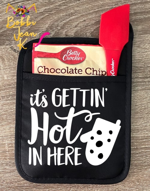 It's Gettin' Hot In Here Pot Holder Gift Set picture