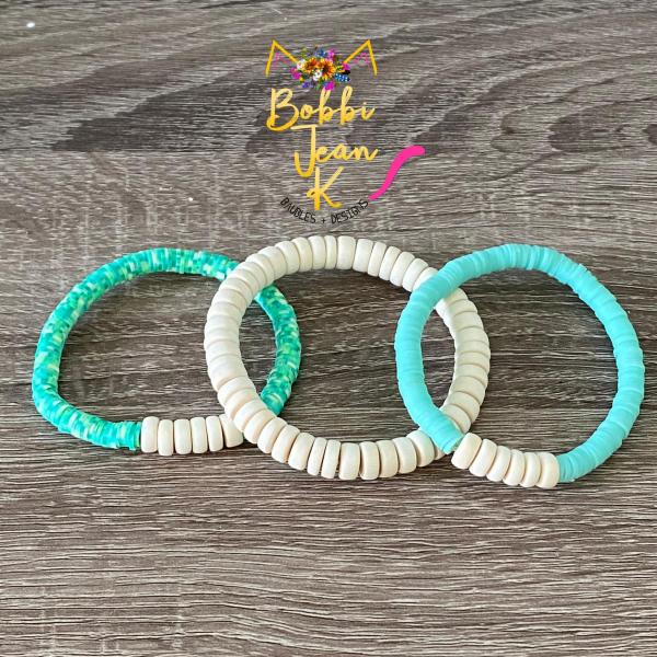 Heishi Stretch Bracelet Stack- Set of 3- Green Multi/Mint/Off-White picture