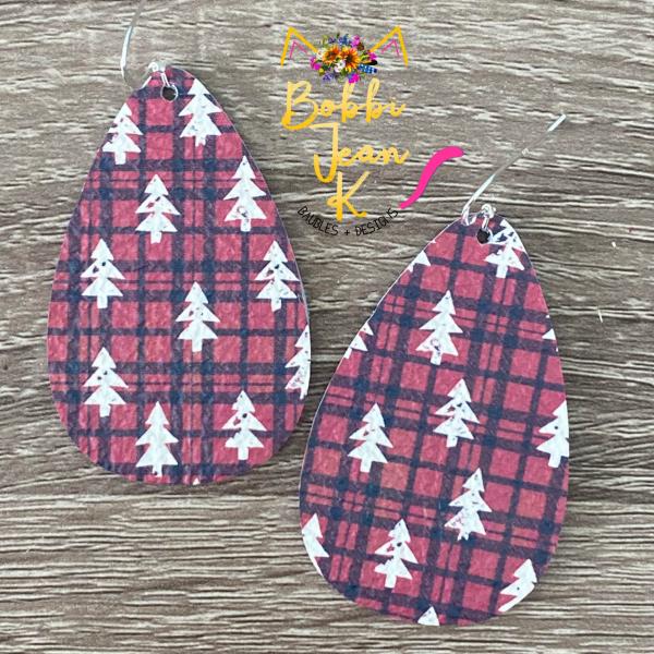 Mini Christmas Trees on Plaid- Teardrop Shape picture