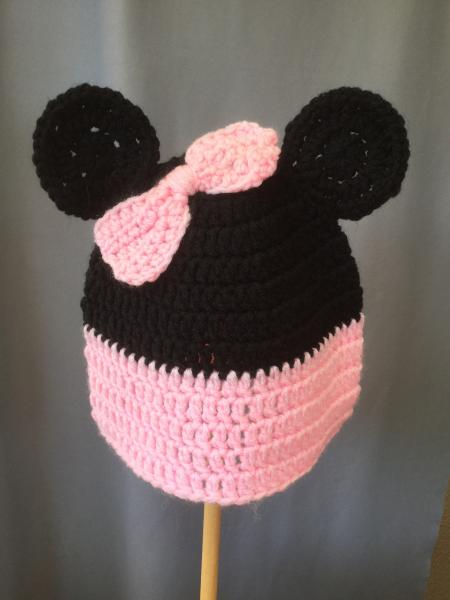 Minnie hat picture