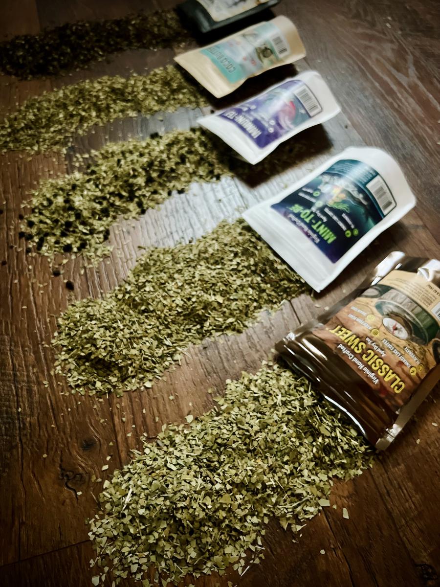 Loose leaf and prepackaged  brewed Yerba Mat&eacute; picture