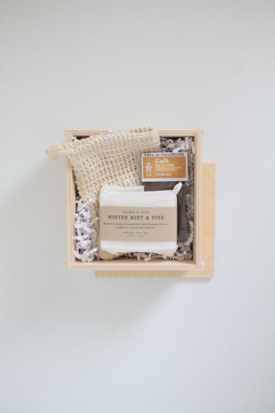 Winter Mint Restore Gift Box