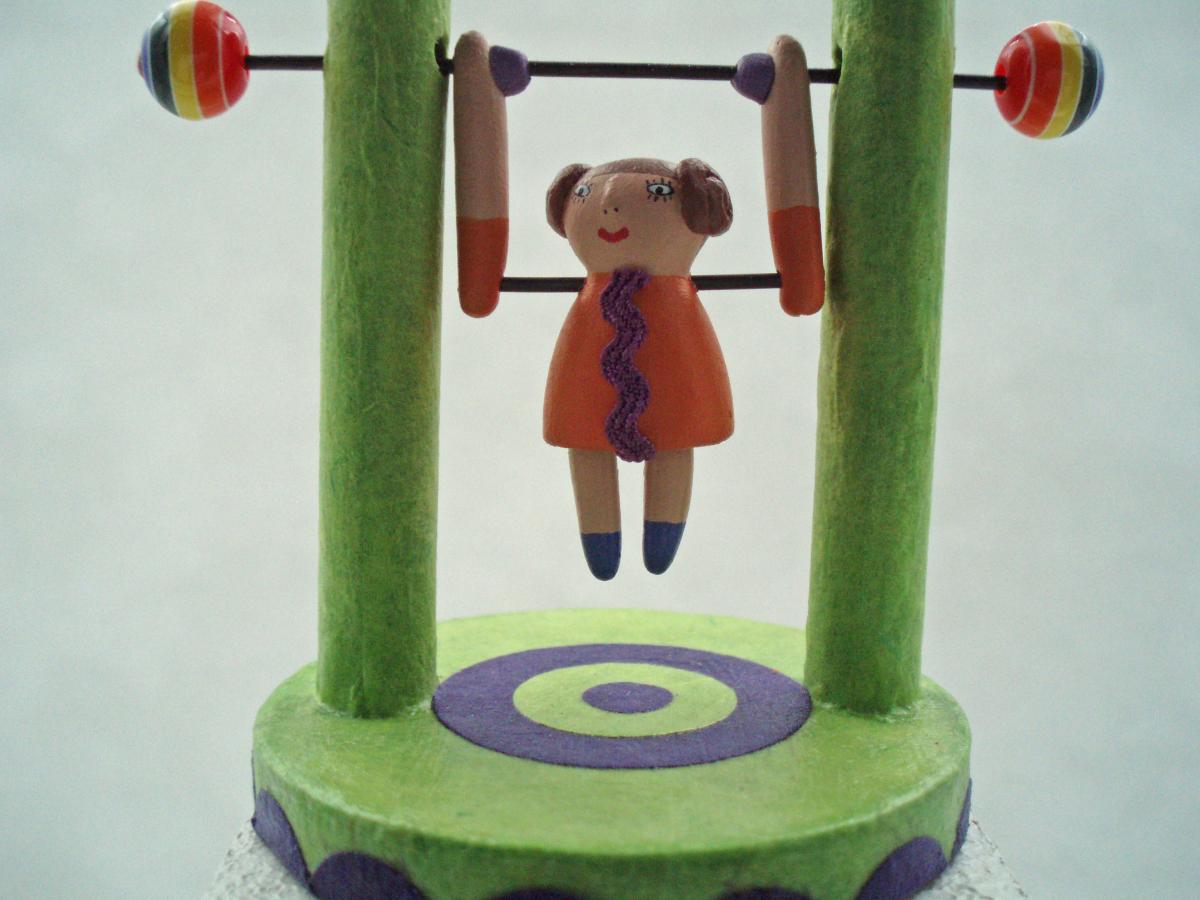 Tiny Acrobat Toy-Little Lady picture