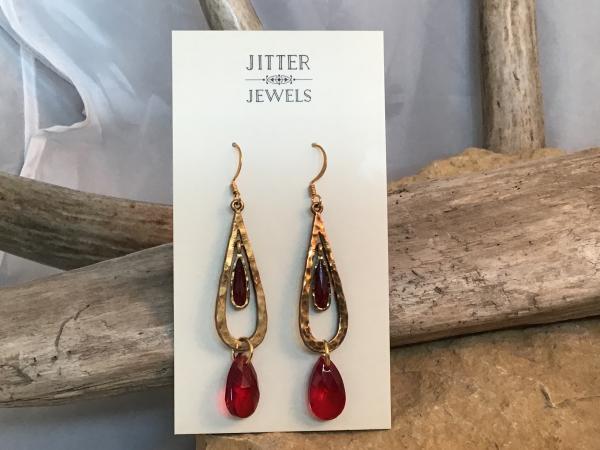 Earring, red crystal drops picture