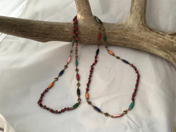 Necklace, Multi COLOR enamel, red seeds