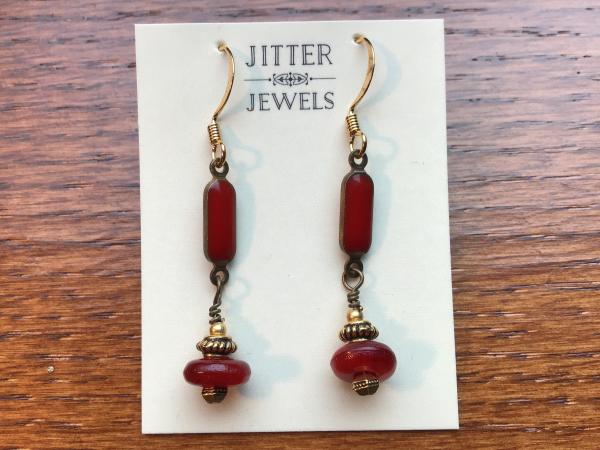 Earring enameled red link picture