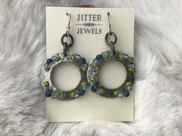 Earring silver disk with seed beads picture