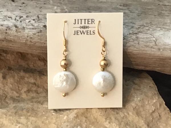 Earring, Pearl picture