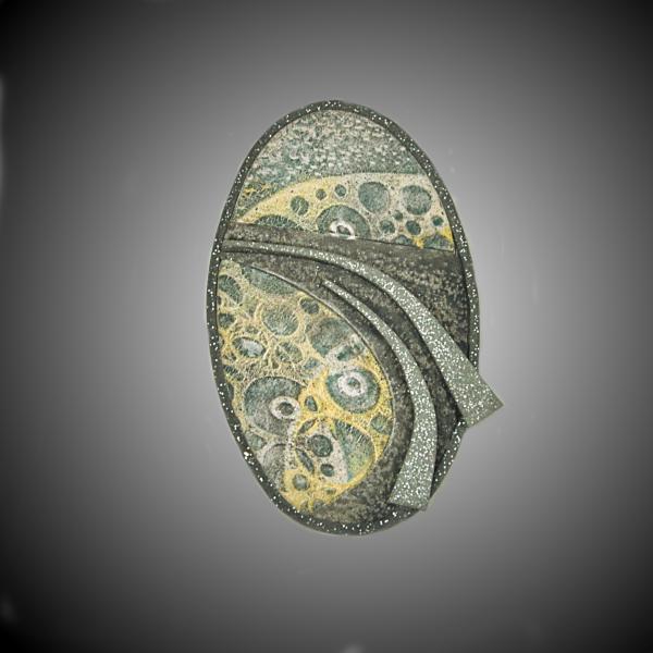 B18-34 Brooch picture