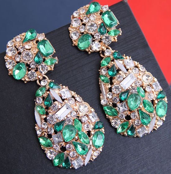 Sloane Earrings - Green picture