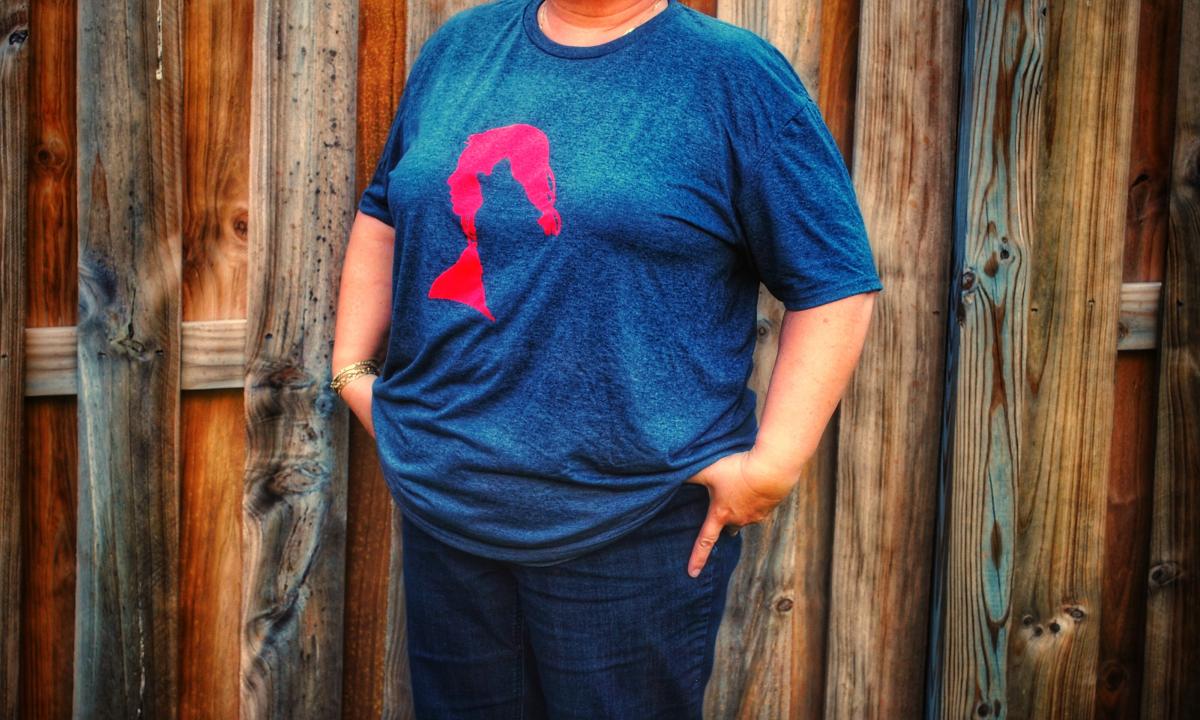 Lady Wolf Logo Short Sleeve Classic T Shirt Plus Size picture