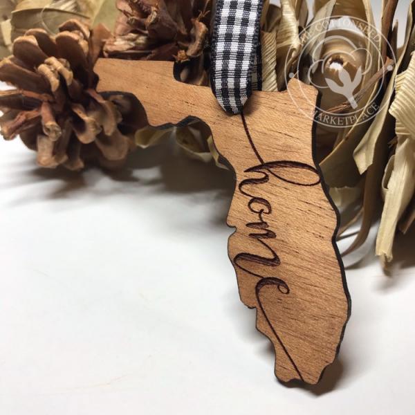 Florida Home Wooden Christmas Ornament picture