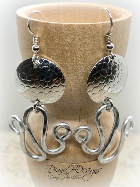 Contemporary geometric earrings! DianaHDesigns aluminum statement earrings are incredibly lightweight and graceful! One-of-a-kind pair! picture