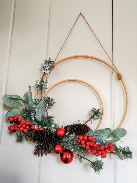 Embroidery Hoop Christmas Wreath