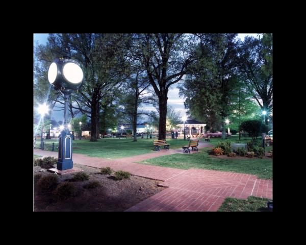 Collierville Clock on the Square 16x20