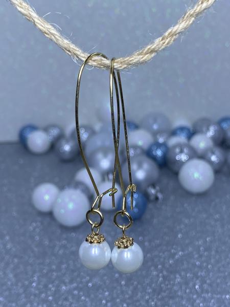 Gold Pearl Drop Earrins picture