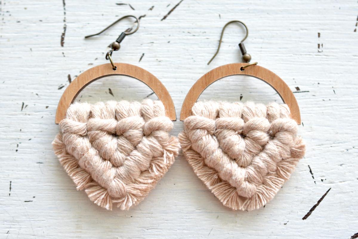 Champagne Blush Wooden Macrame Earrings picture