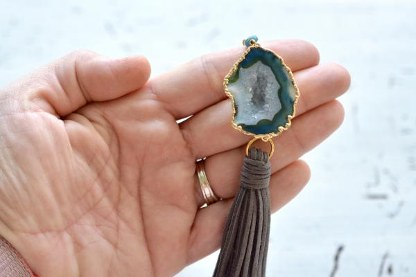 Agate Tassel Necklace picture