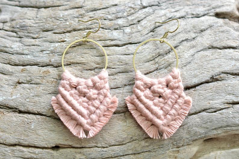 Blush Macrame Earrings picture