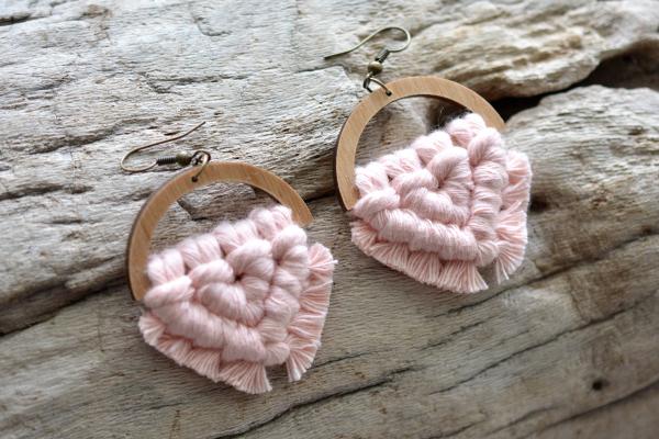 Rose Wooden Macrame Earrings picture