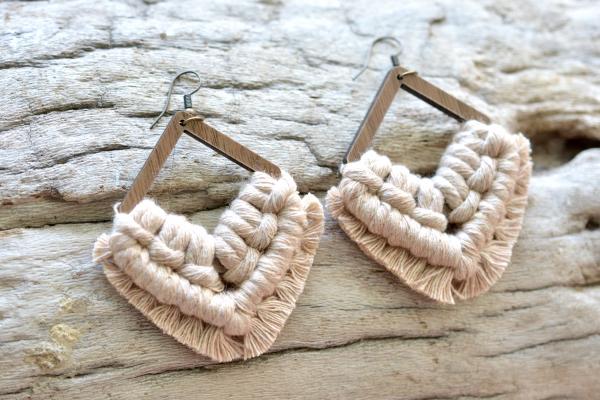 Champagne Blush Wooden Macrame Earrings picture