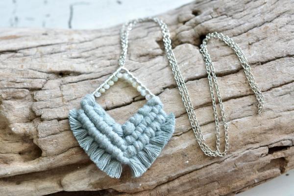 Laurel Beaded Macrame Necklace