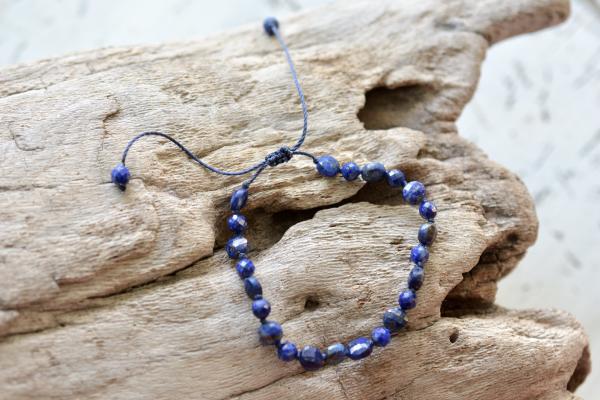 Lapis Sliding Knot Bracelet picture