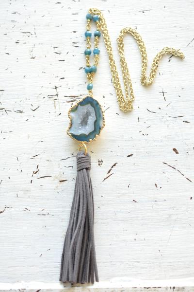 Agate Tassel Necklace picture