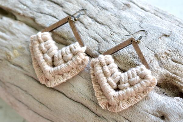 Champagne Blush Wooden Macrame Earrings picture