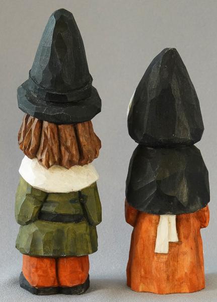 Hand Carved Pilgrims, Wood Carving, Thanksgiving Carvings, Thanksgiving Wood Art, Mr. and Mrs. Gnome Pilgrim Couple HO29 7.5 X 2 X 2 X 2 picture