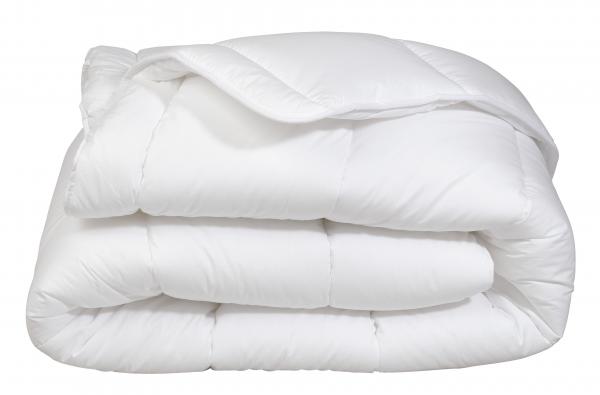 Super Soft Oversized Lightweight White Down Alternative Comforter picture