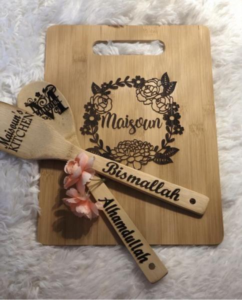 Engrave Bamboo Cutting board & 2 wooden spoons picture