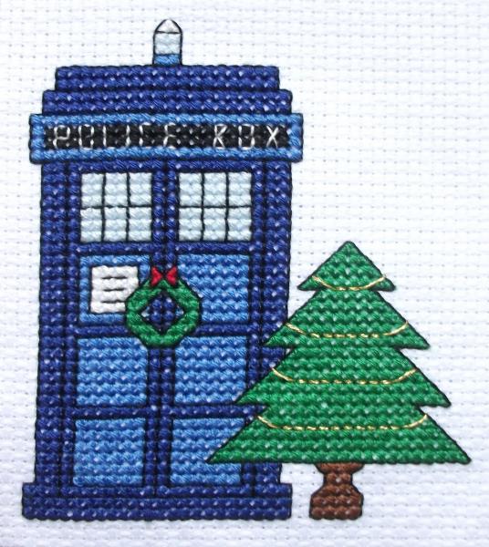 Tardis Christmas Card counted cross stitch kit picture