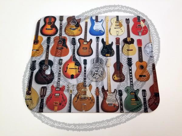 Guitars mouse pad