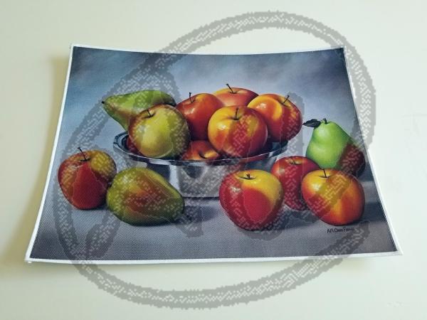 Warm apples placemat picture