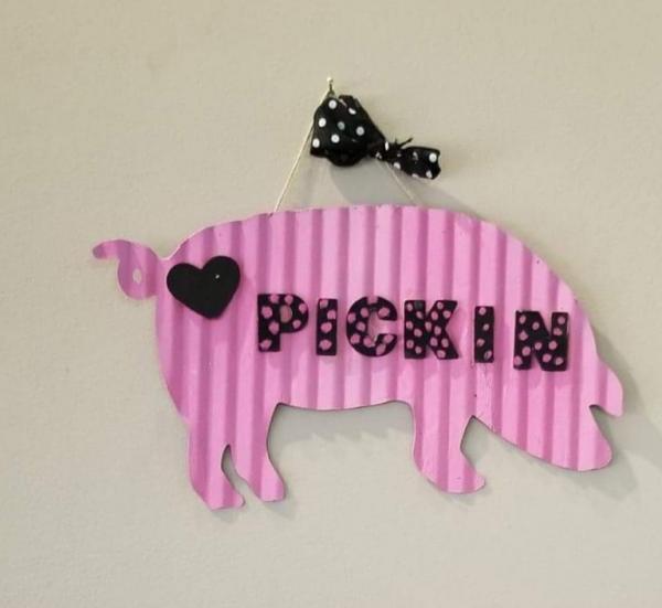 "Pig Pickin" Metal Sign picture
