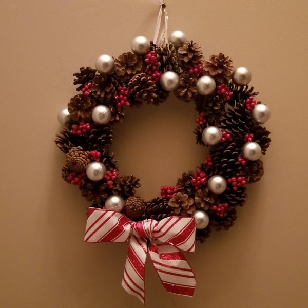 Christmas Pinecone Wreath picture