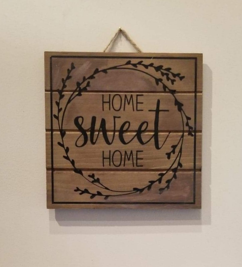 "Home Sweet Home" wood dign picture