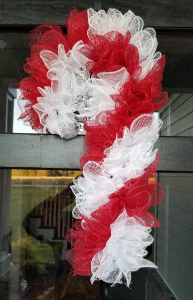Candy Cane Wreath/Door Hanger