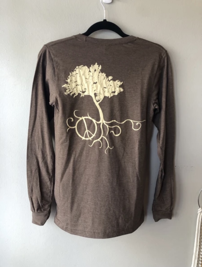 Tree with roots/Brown/Long sleeve picture