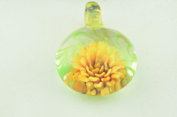 yellow rose pendant picture