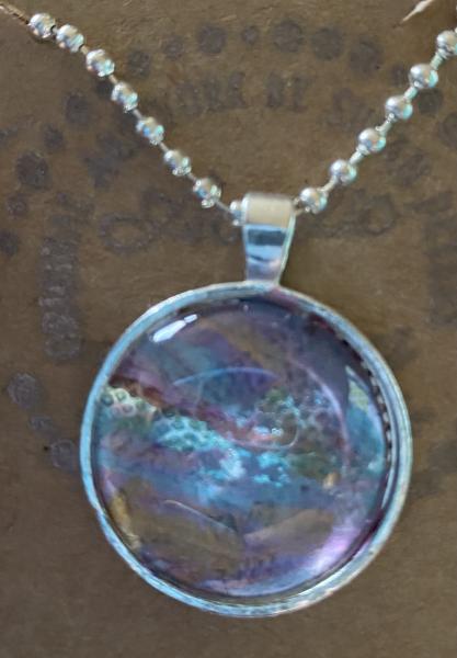 Acrylic Flow Necklaces picture