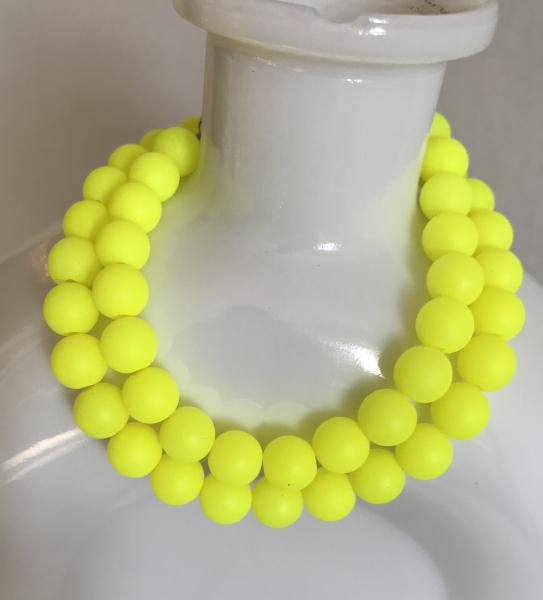Neon Chatreuse Necklace picture