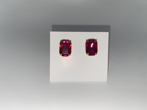 Shiny Stud Earrings picture